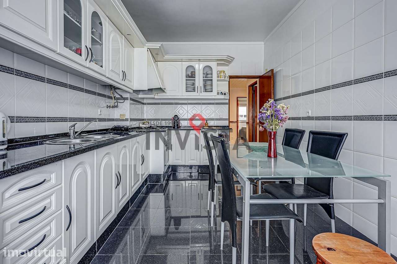 Apartamento T2 pronto a habitar - Grande imagem: 4/19