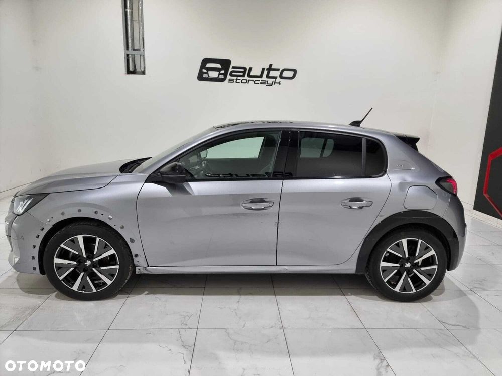 Peugeot 208 - 4