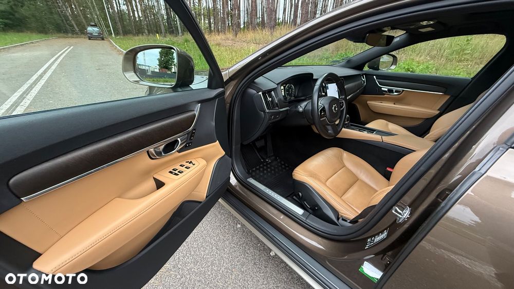 Volvo V90 Cross Country D4 AWD Pro - 11