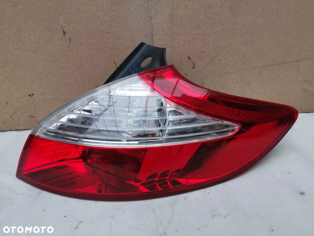 Renault Megane III Lampa Tył Prawa HB - 3