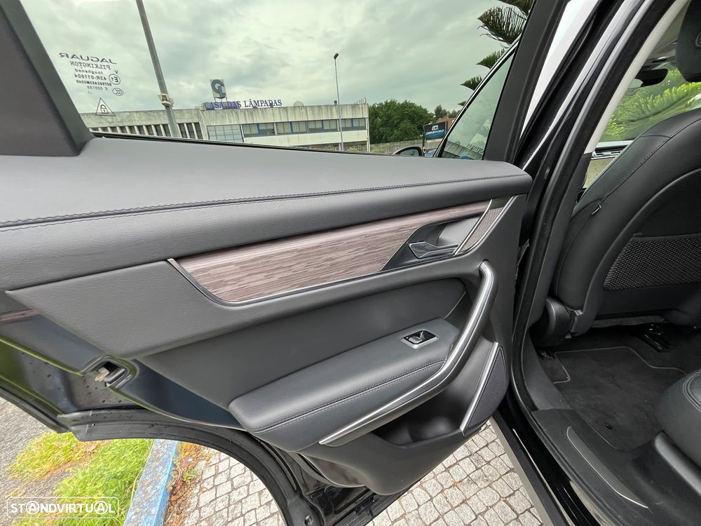 Jaguar F-Pace 2.0 P400e AWD - 56