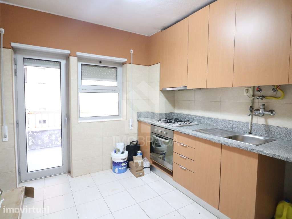 Arrendamento Apartamento T2 em S. Vitor - Grande imagem: 3/21