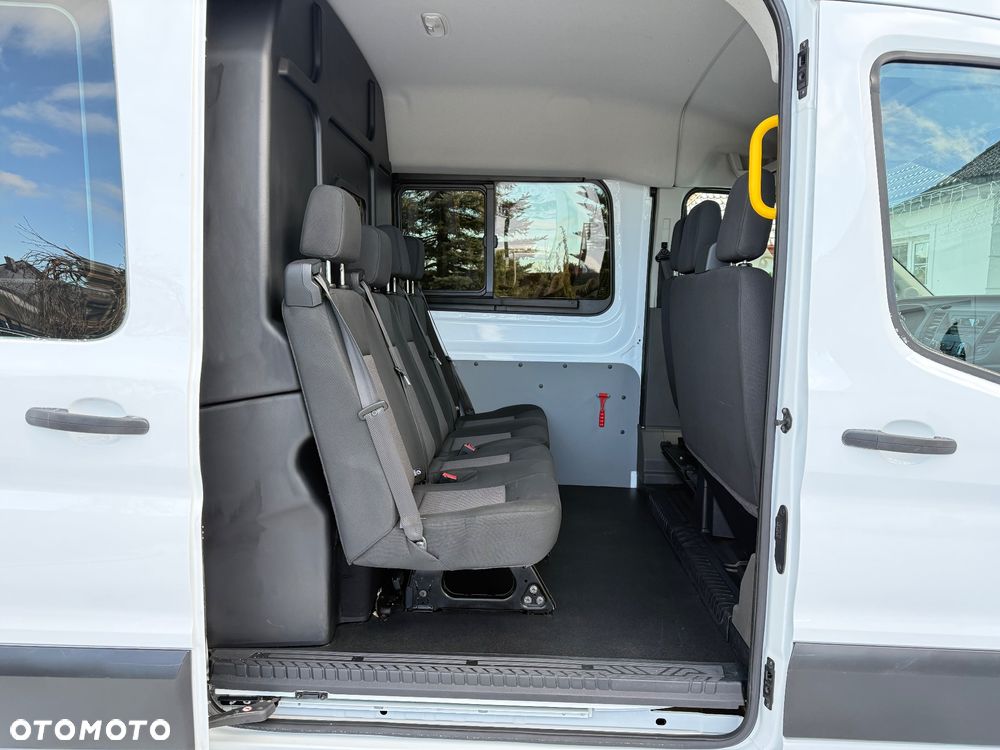 Ford Transit - 18