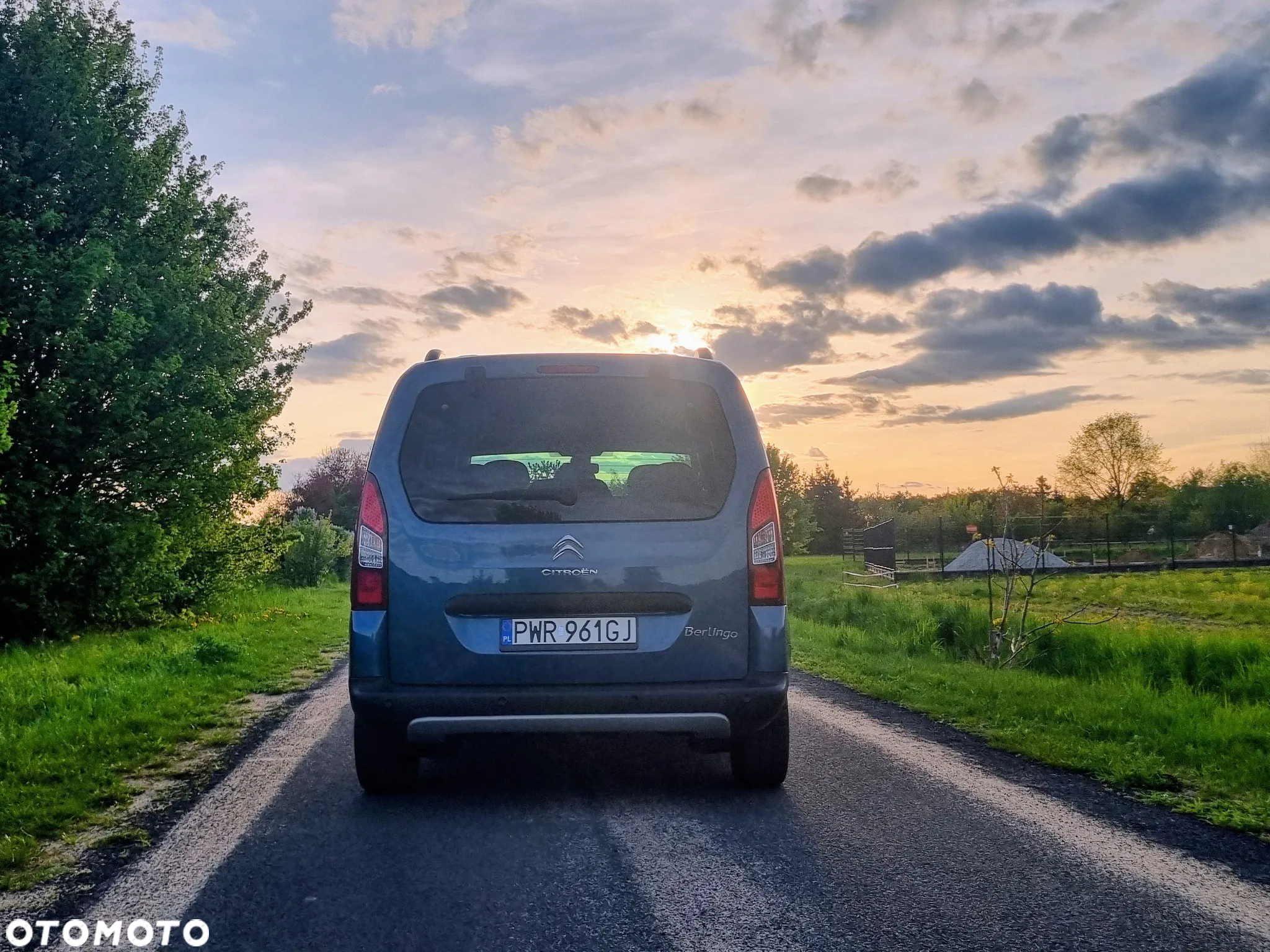 Citroën Berlingo Multispace BlueHDi 100 SELECTION - 15
