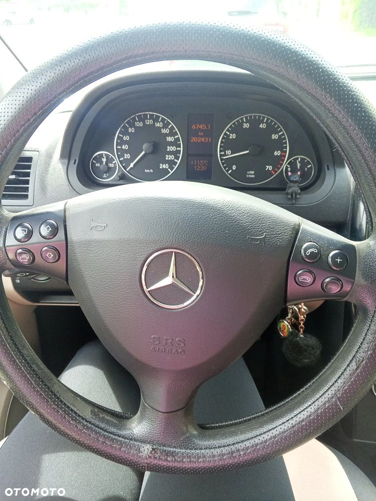 Mercedes-Benz Klasa A 150 - 9