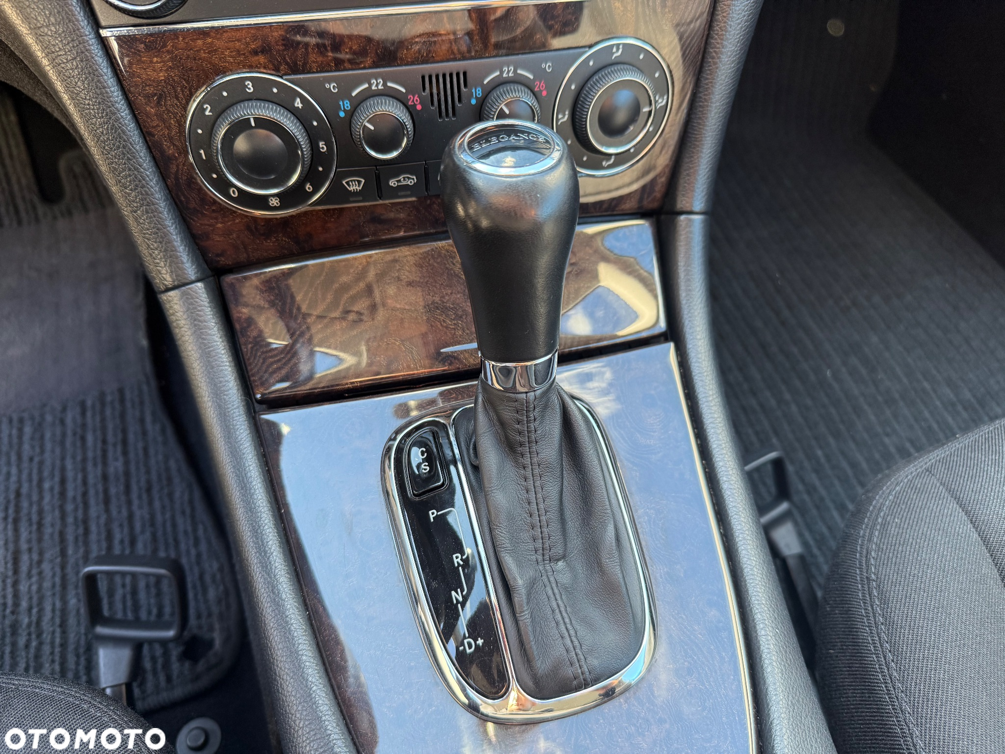Mercedes-Benz CLK Coupe 200 Kompressor Automatik Elegance - 26