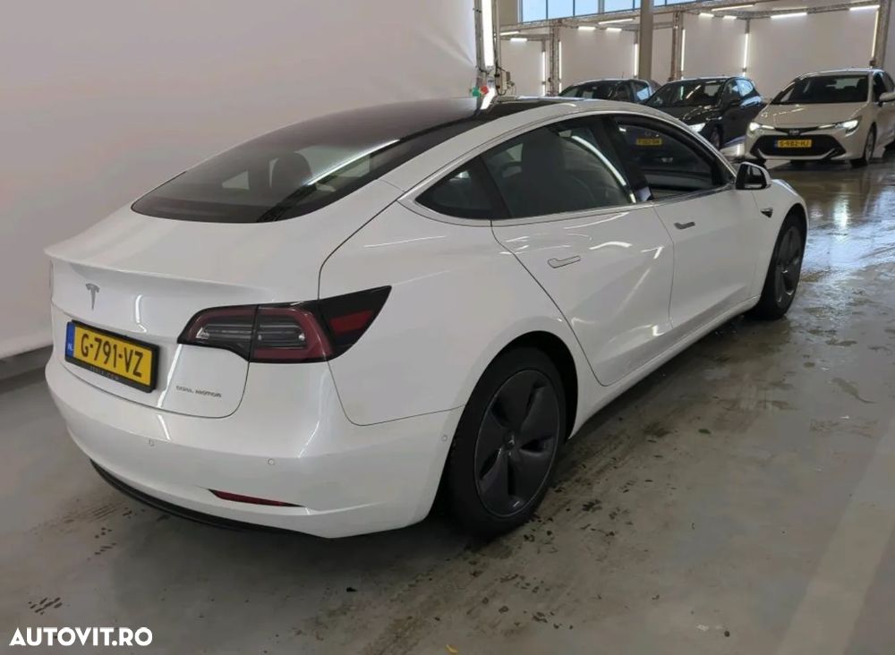 Tesla Model 3 AWD Dual Motor - 3