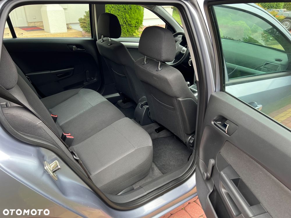 Opel Astra III 1.7 CDTI Edition - 11