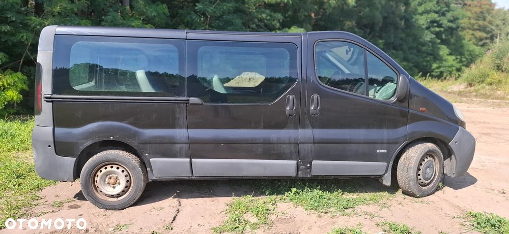 Opel Vivaro - 6