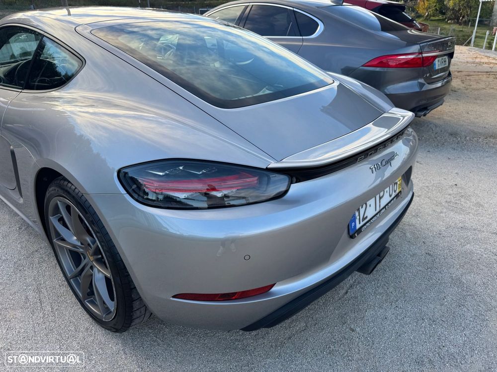 Porsche 718 Cayman 2.0 T PDK - 24