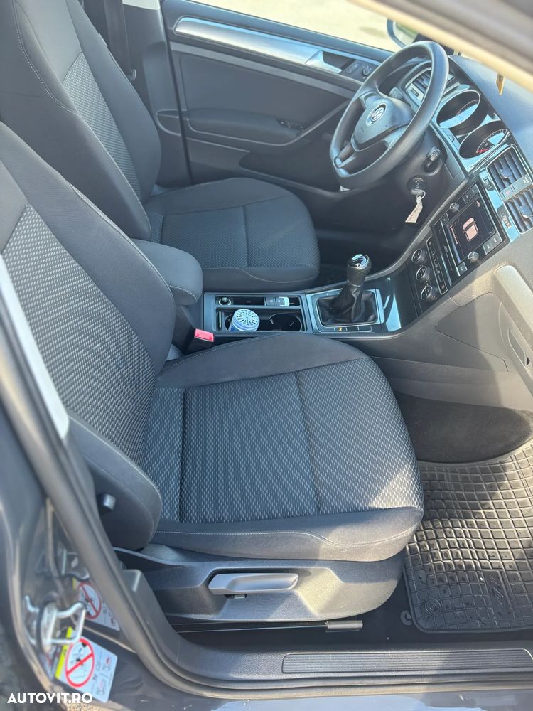 Volkswagen Golf 1.0 TSI Trendline - 8