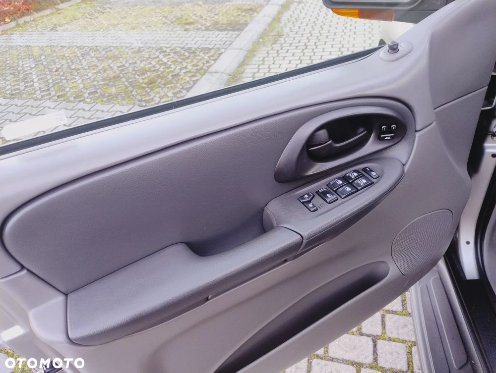 Chevrolet Trailblazer LT Premium - 12