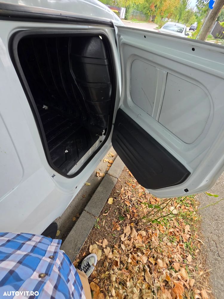 Dacia Logan Van - 13