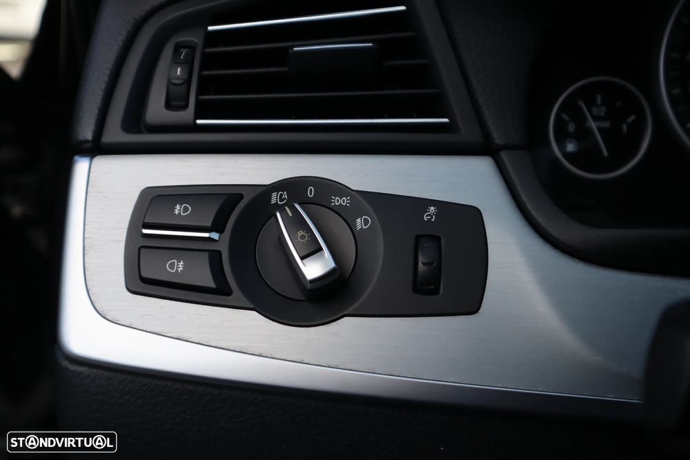 BMW 520 d Touring Aut. - 15