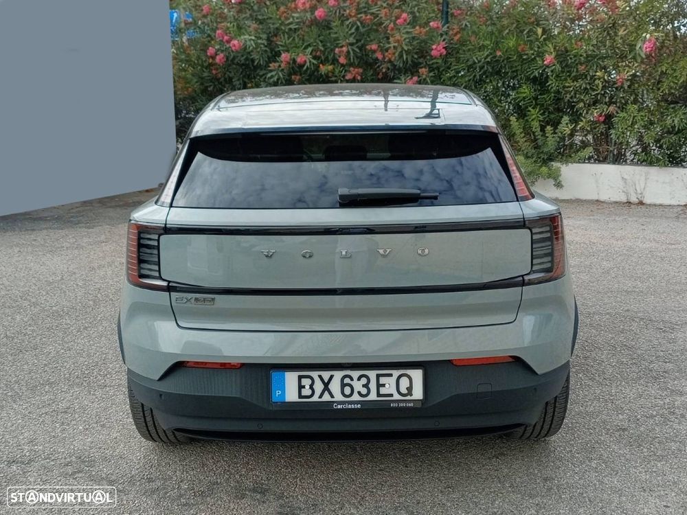 Volvo EX30 69 kWh Single Motor Extended Range Plus - 5