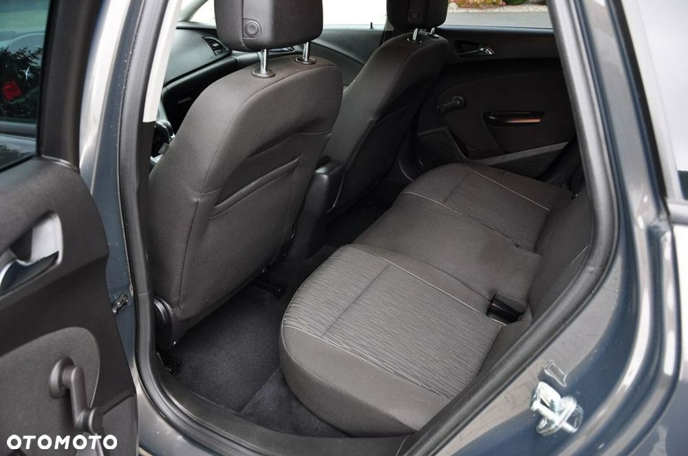 Opel Astra - 24