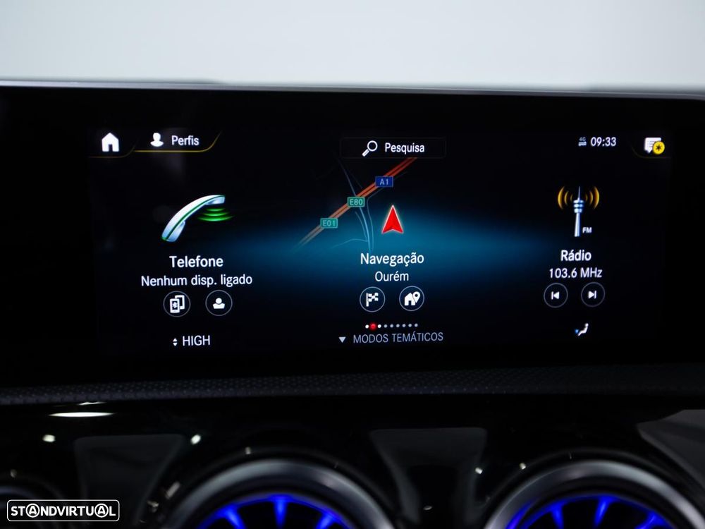 Mercedes-Benz CLA 45 AMG S Shooting Brake 4Matic+ - 38