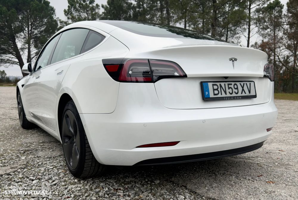 Tesla Model 3 Standard Range Plus RWD - 5