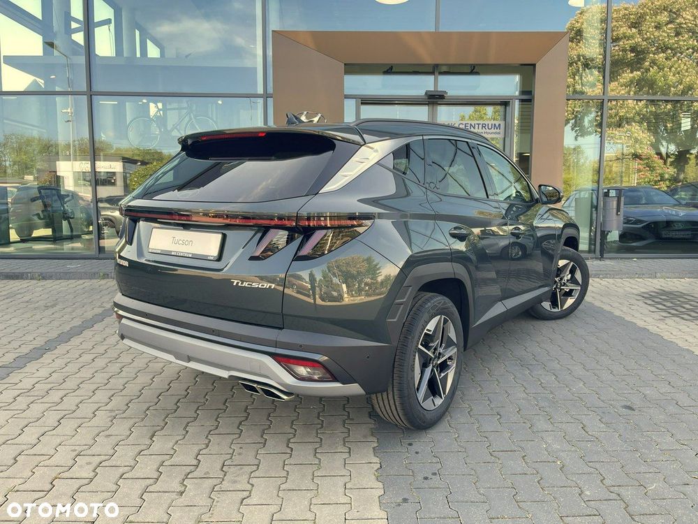 Hyundai Tucson - 2