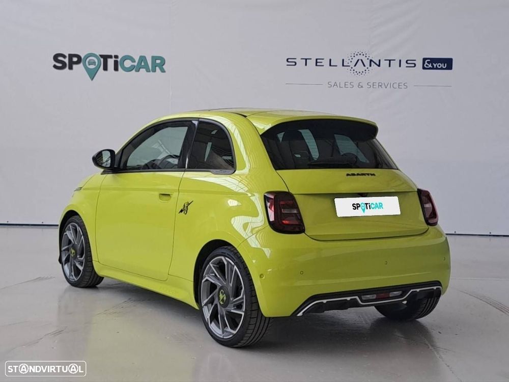 Abarth 500e - 6