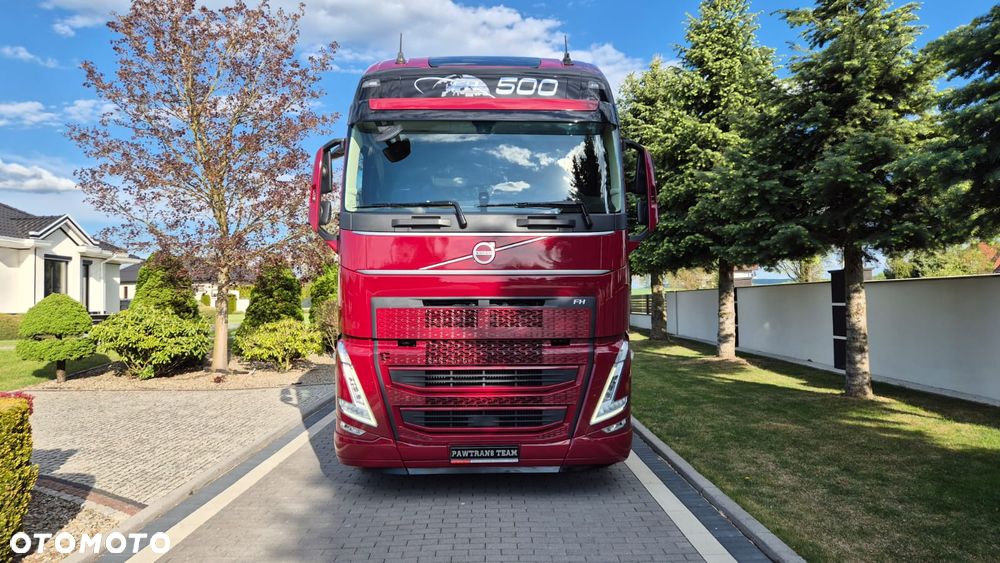 Volvo VOLVO///FH///500///2023/// GLOBETROTTER///XXL/// VIRTUAL COCPIT///FULL LED///ALUFELGI///KLIMATYZACJA POSTOJOWA///ZABUDOWY MIĘDZYOSIOWE///STAN BARDZO DOBRY - 2