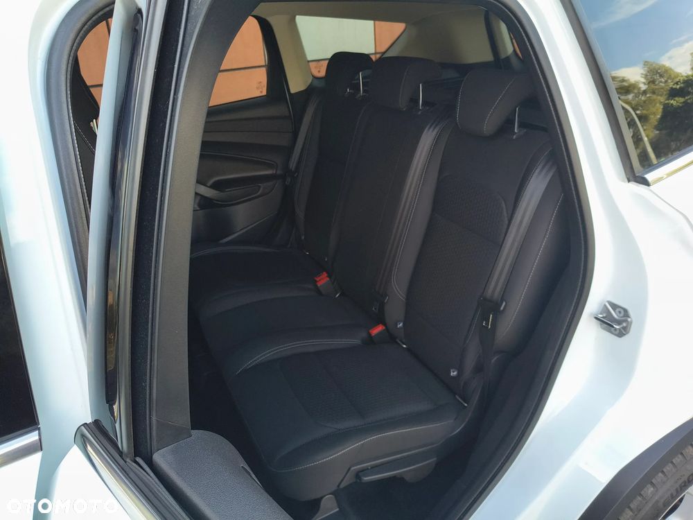 Ford Kuga 1.5 EcoBoost 2x4 Trend - 21