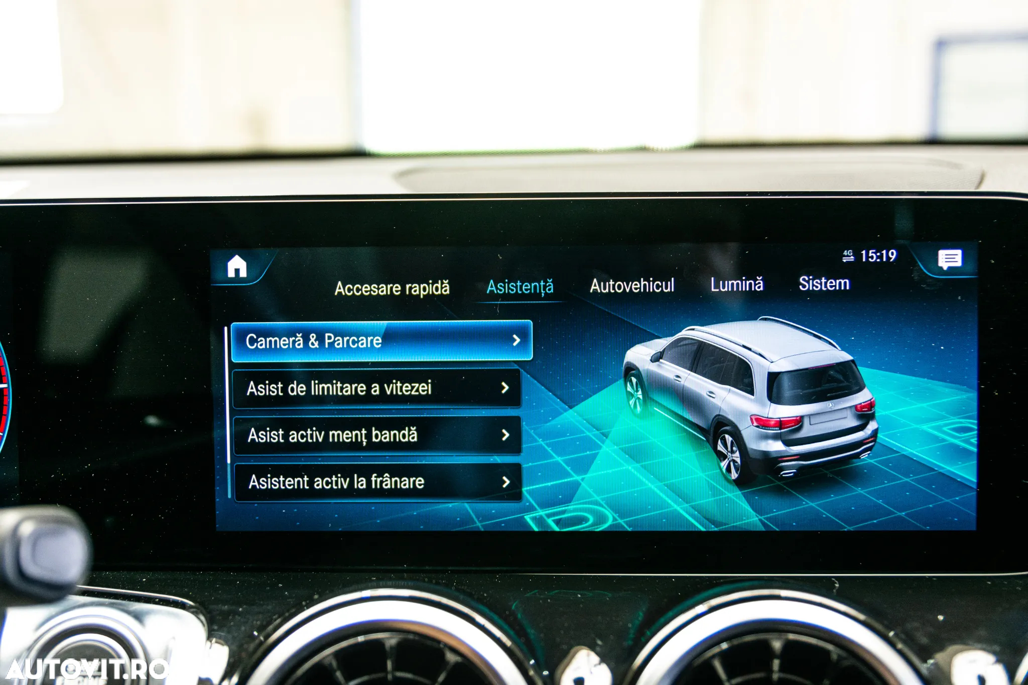 Mercedes-Benz GLB 200 d 8G-DCT AMG Line - 20