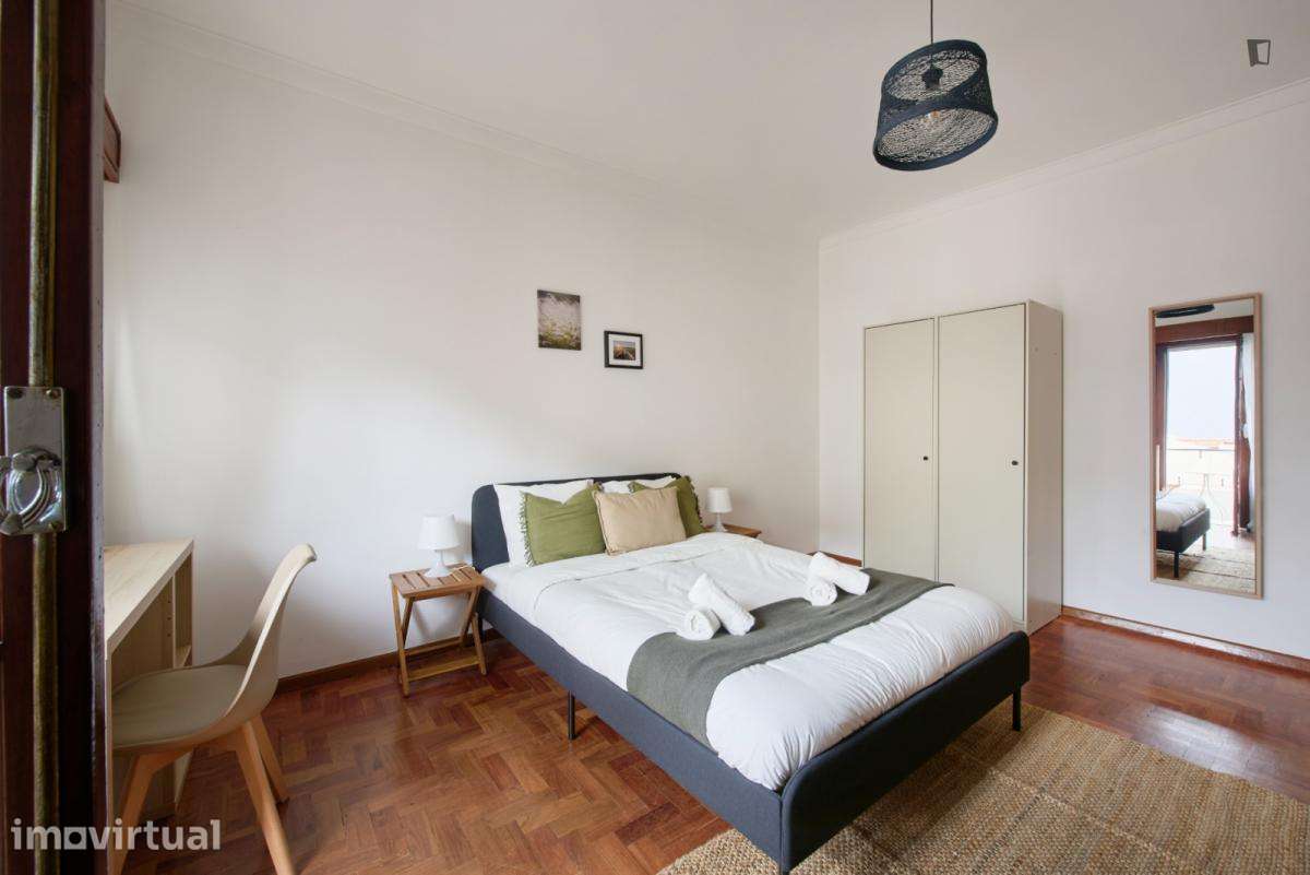 Quarto - localizado em Entrecampos Lisbon - Grande imagem: 3/32