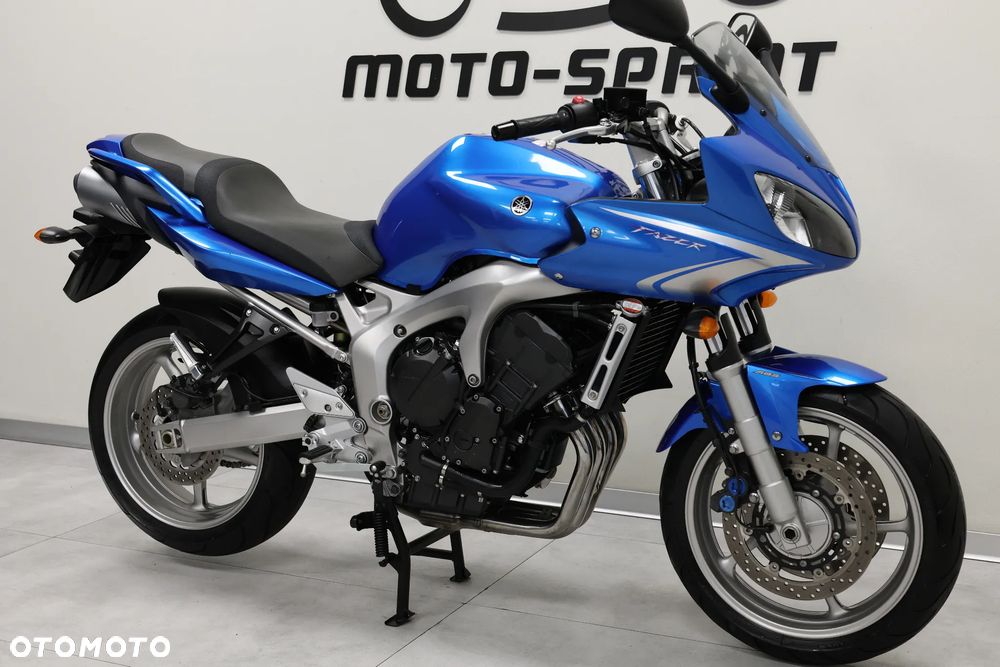Yamaha FZ - 4