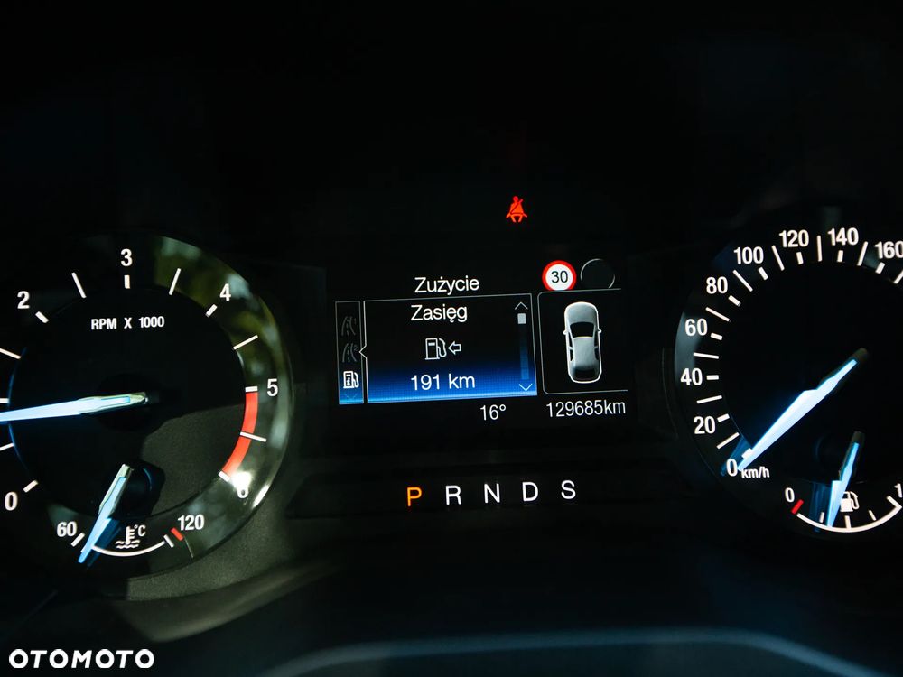 Ford S-Max - 33