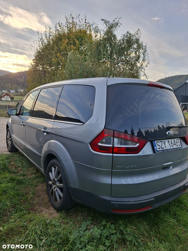 Ford Galaxy - 3