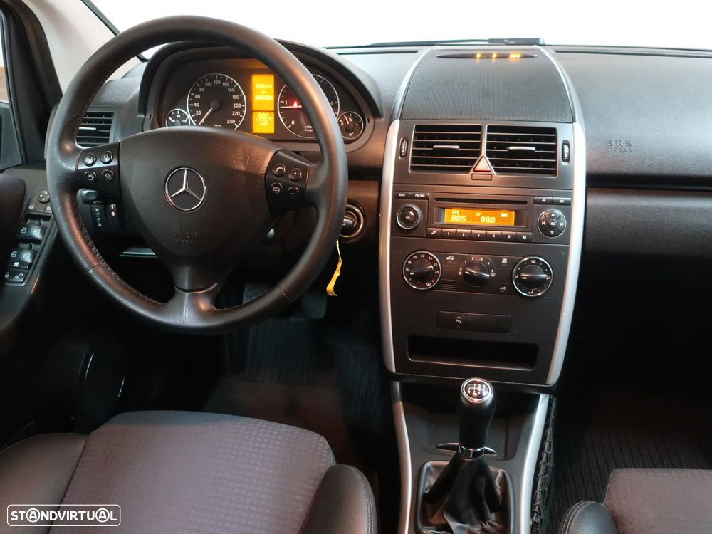 Mercedes-Benz A 180 CDI Avantgarde - 17