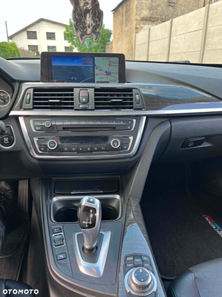 BMW Seria 3 - 10