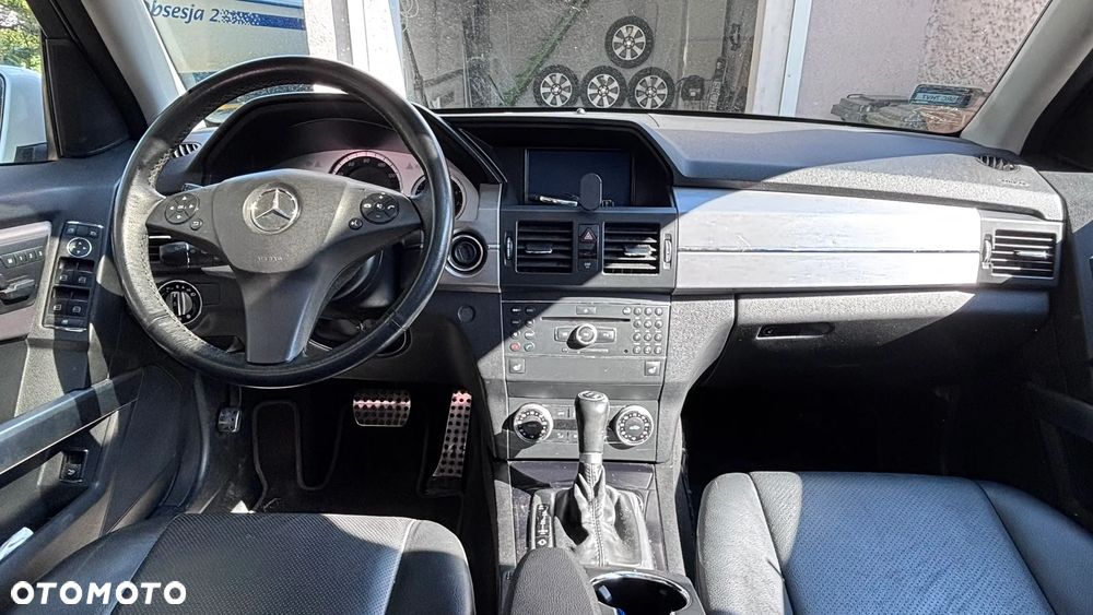 Mercedes-Benz GLK 350 4Matic 7G-TRONIC - 12