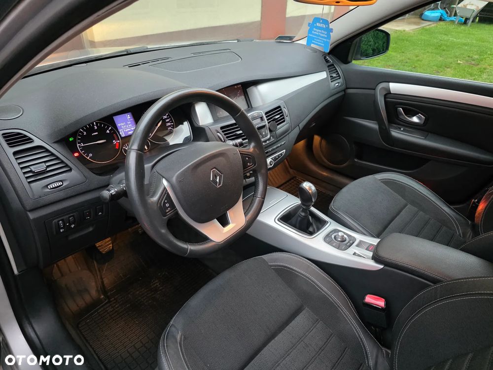 Renault Laguna - 8