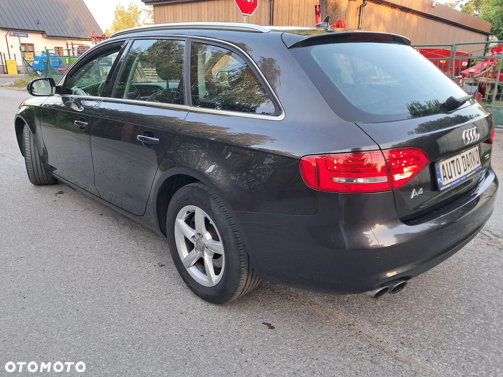 Audi A4 Avant 2.0 TDI DPF Attraction - 12