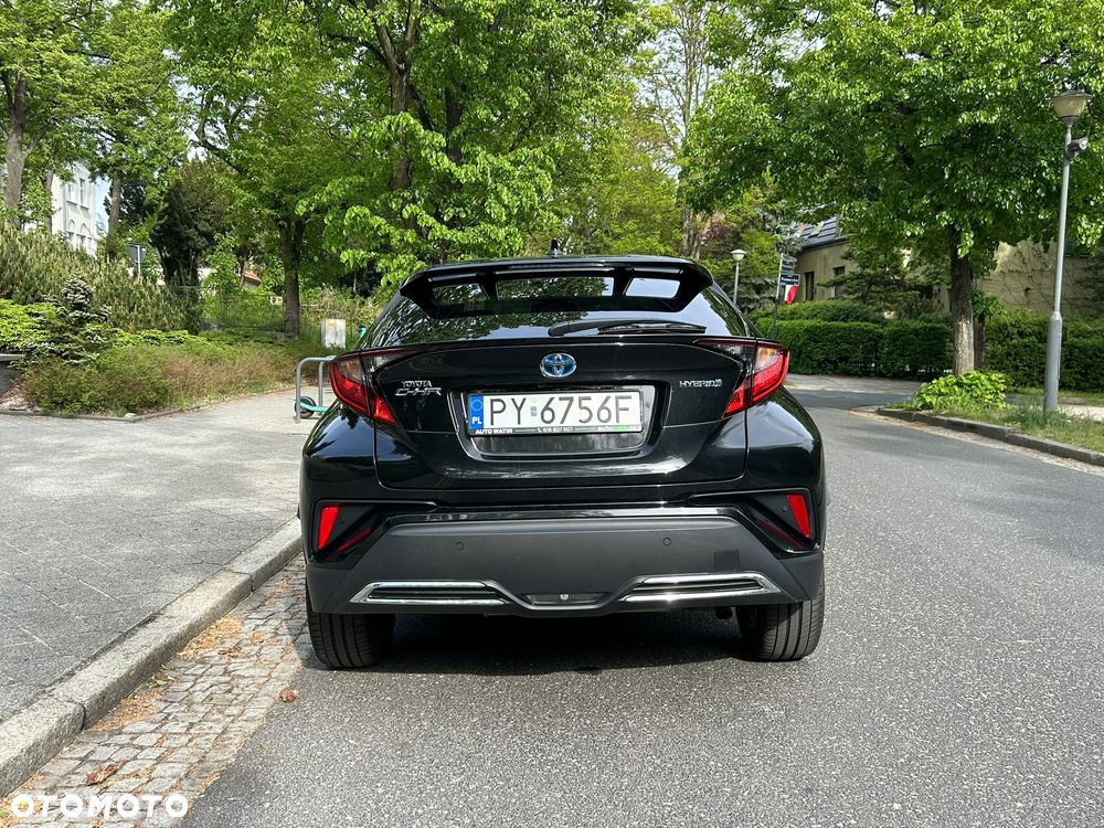 Toyota C-HR - 4
