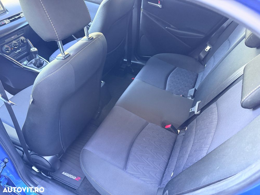 Mazda 2 - 9