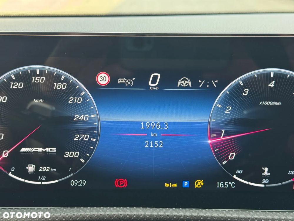 Mercedes-Benz CLA AMG 45 S 4-Matic+ 8G-DCT - 11