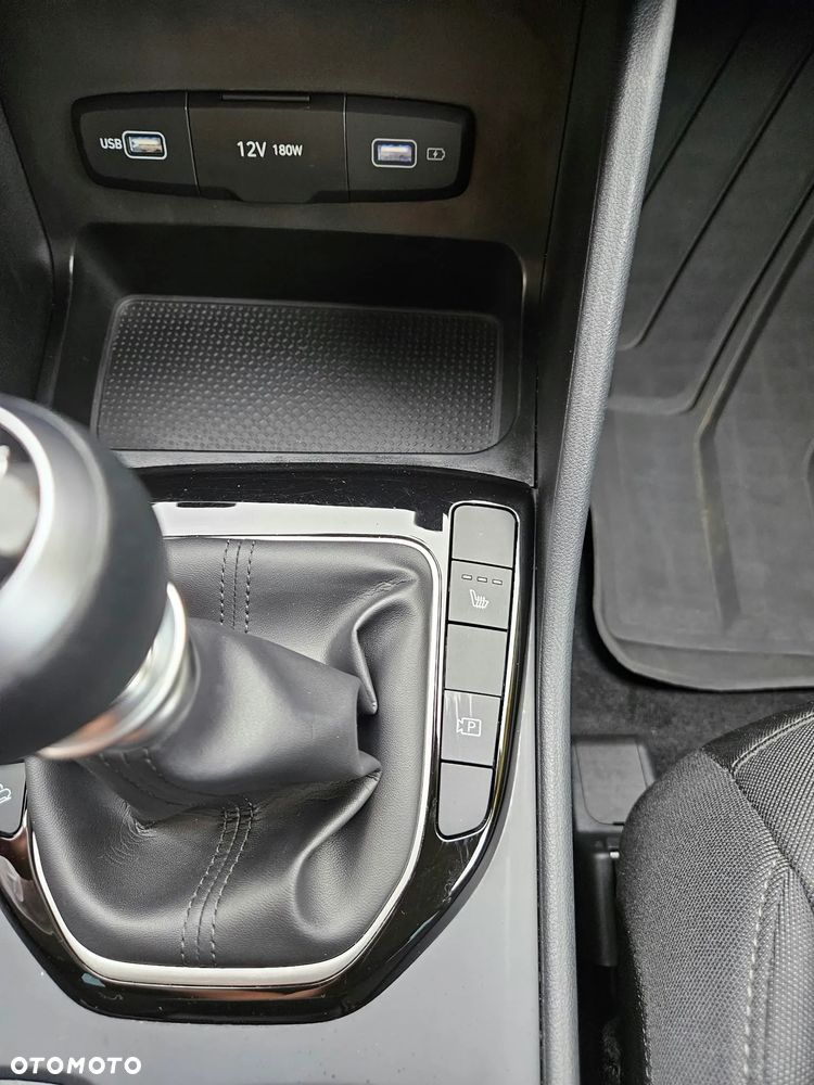 Hyundai Tucson 1.6 T-GDi Modern 2WD - 9