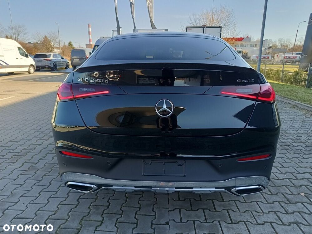 Mercedes-Benz GLC - 6