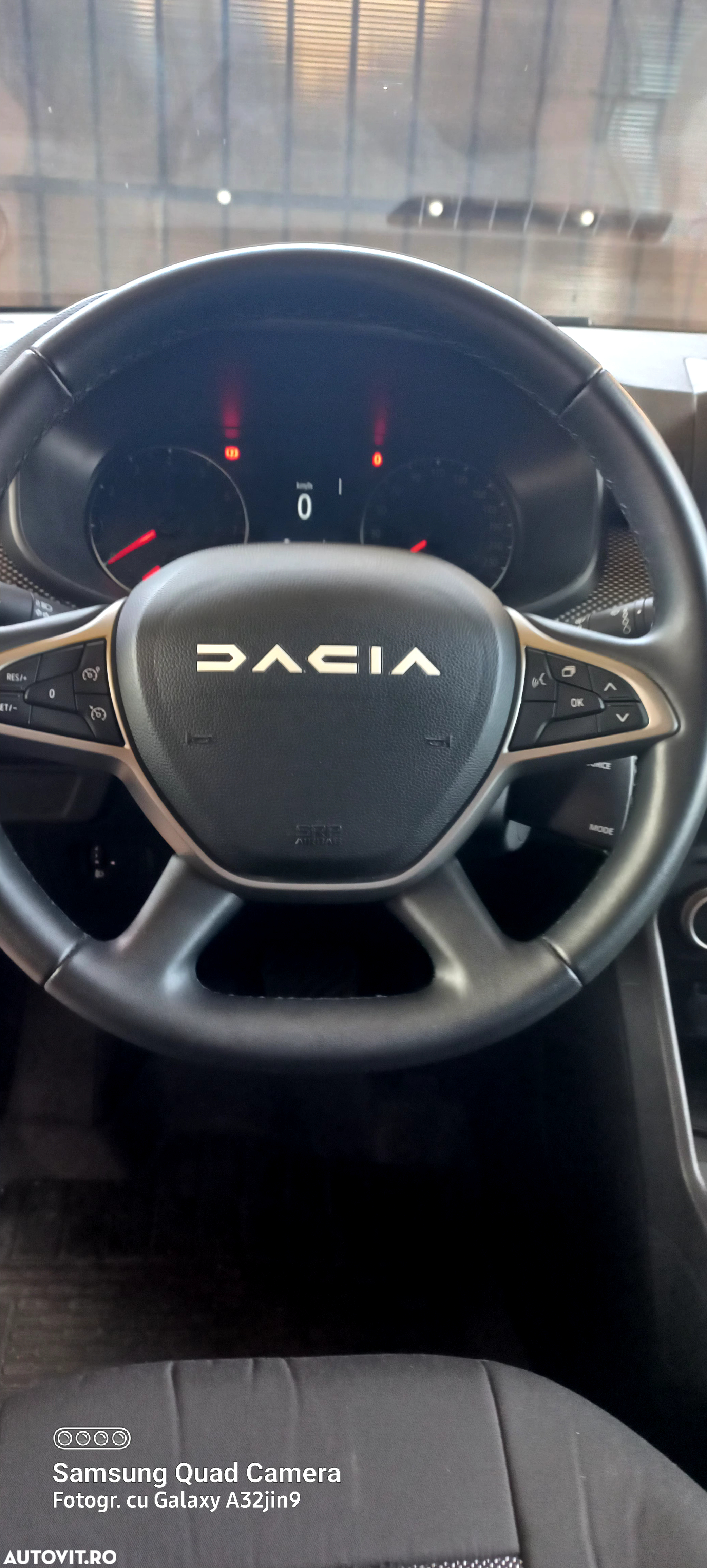 Dacia Logan TCe 90 CVT Prestige - 21