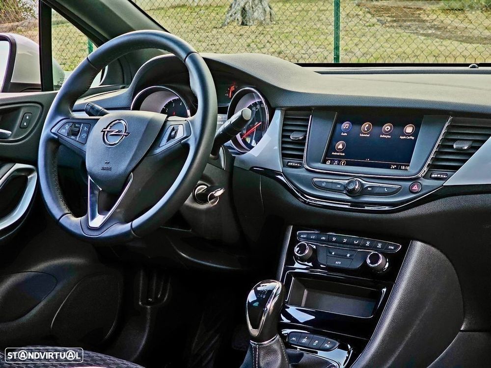 Opel Astra 1.2 T Design & Tech S/S - 6