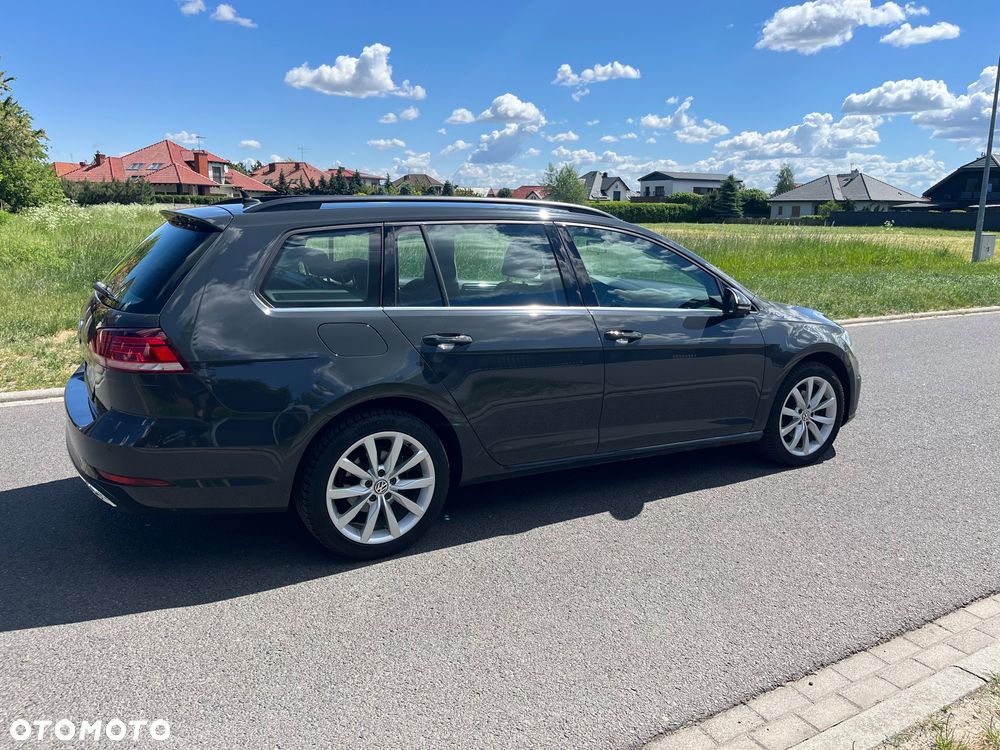 Volkswagen Golf 2.0 TDI (BlueMotion Technology) DSG Comfortline - 9