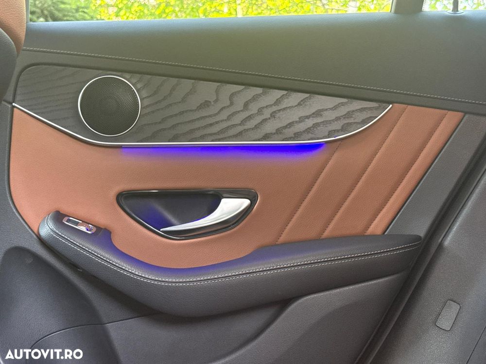 Mercedes-Benz GLC Coupe 220 d 4Matic 9G-TRONIC AMG Line - 10