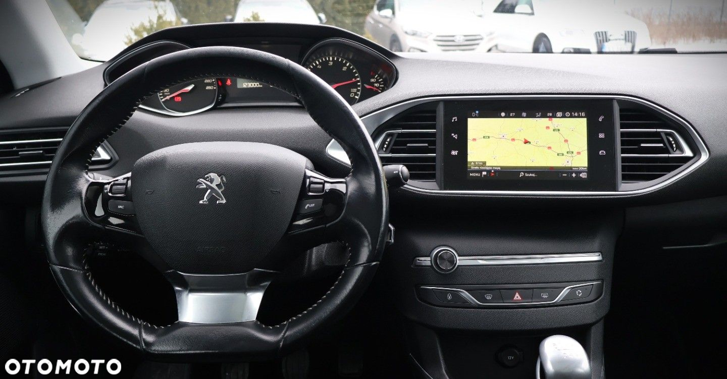 Peugeot 308 - 17