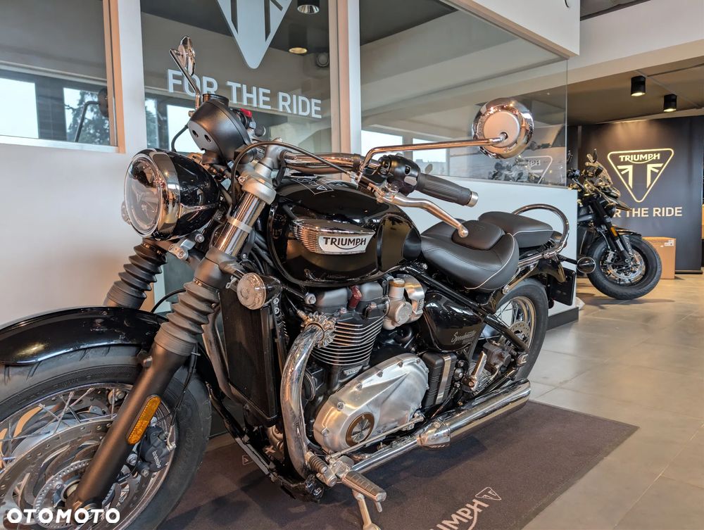 Triumph Speedmaster - 10