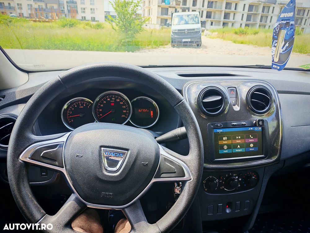 Dacia Logan 0.9 TCe Laureate - 11