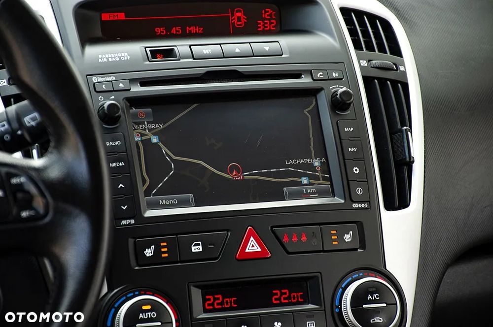 Kia Ceed 1.6 CVVT Dream-Team Edition - 25