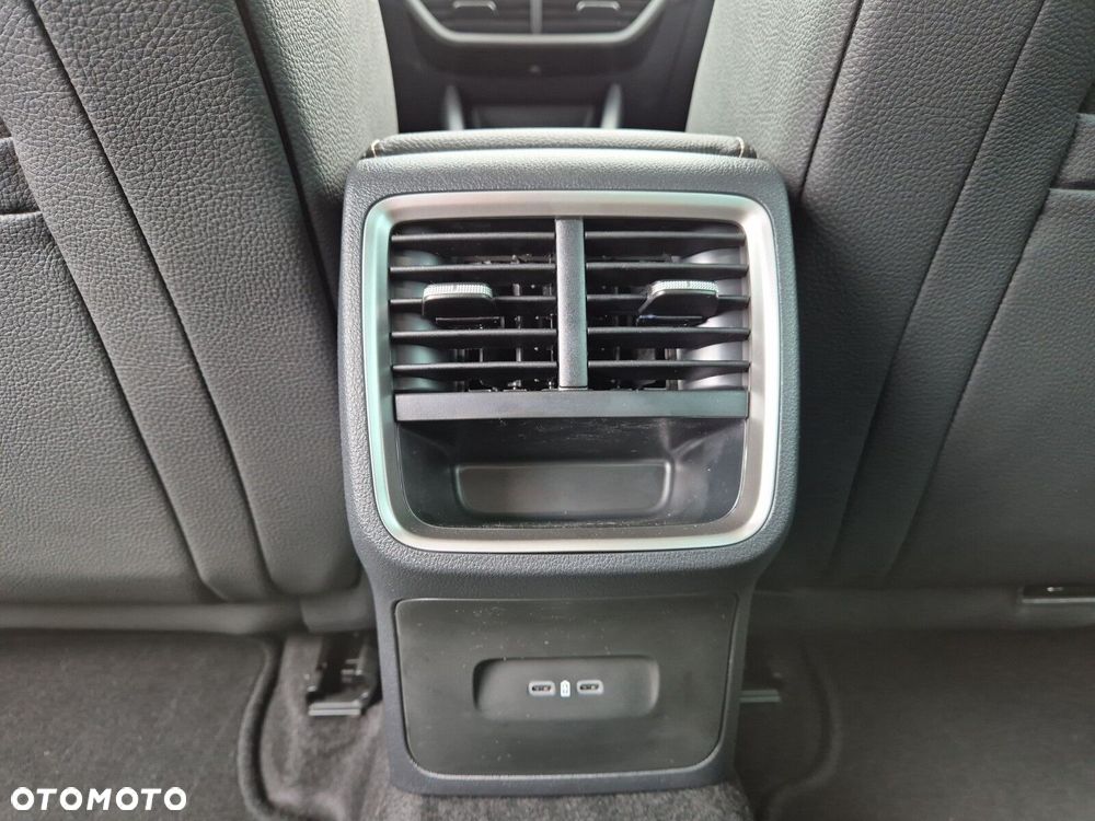 Skoda Octavia 1.5 TSI mHEV Drive Selection DSG - 17